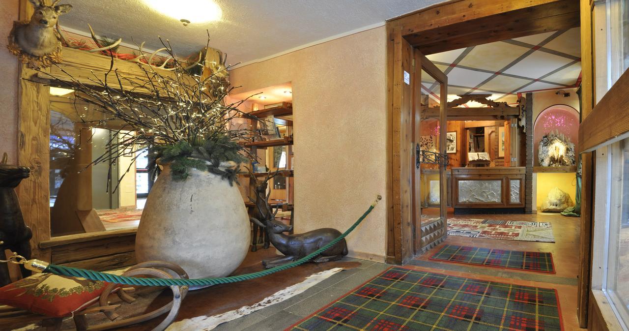 Hotel Da Compagnoni Breuil-Cervinia Bagian luar foto