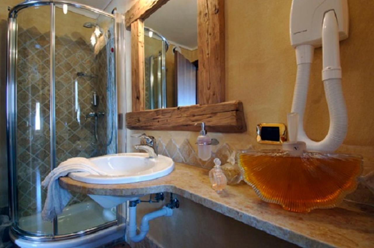 Hotel Da Compagnoni Breuil-Cervinia Bagian luar foto