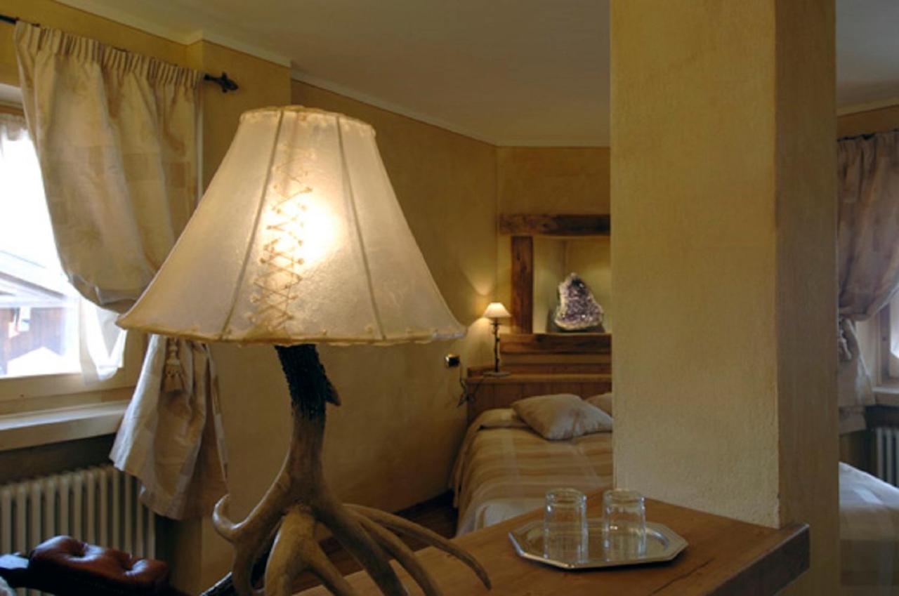 Hotel Da Compagnoni Breuil-Cervinia Bagian luar foto